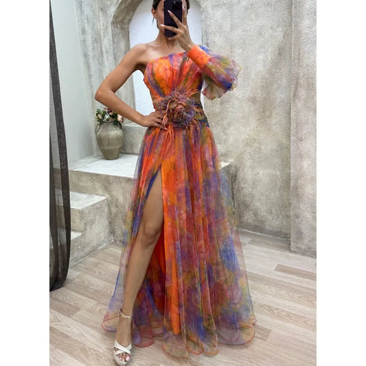 Vestido Largo de Fiesta con Hombro Descubierto - Malla con Lazo Floral y Abertura